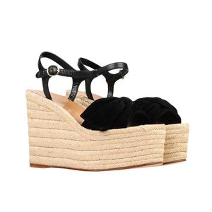 Used Valentino Garavani leather Sandals 7.5 Black